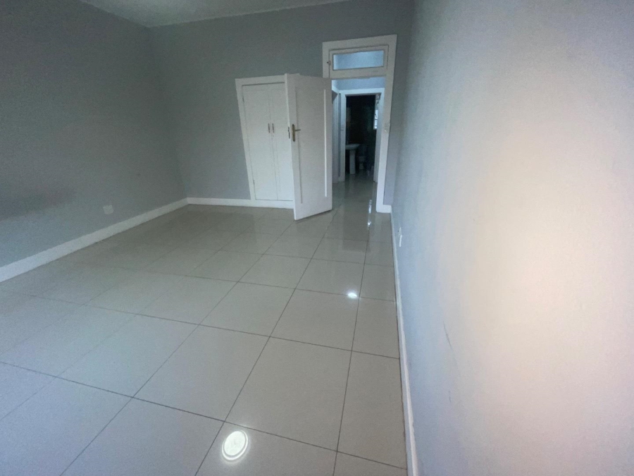 To Let 2 Bedroom Property for Rent in Illovo Gauteng