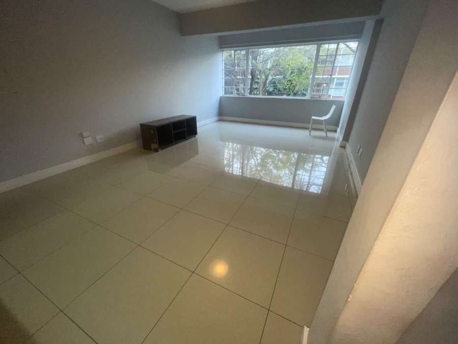 To Let 2 Bedroom Property for Rent in Illovo Gauteng