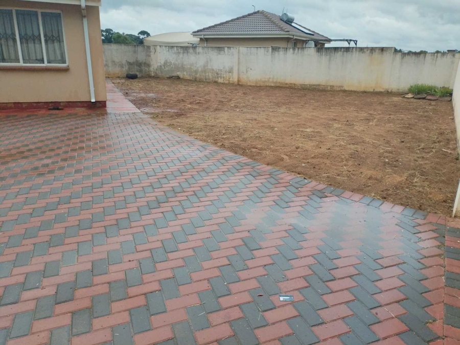 3 Bedroom Property for Sale in Crystal Park Gauteng