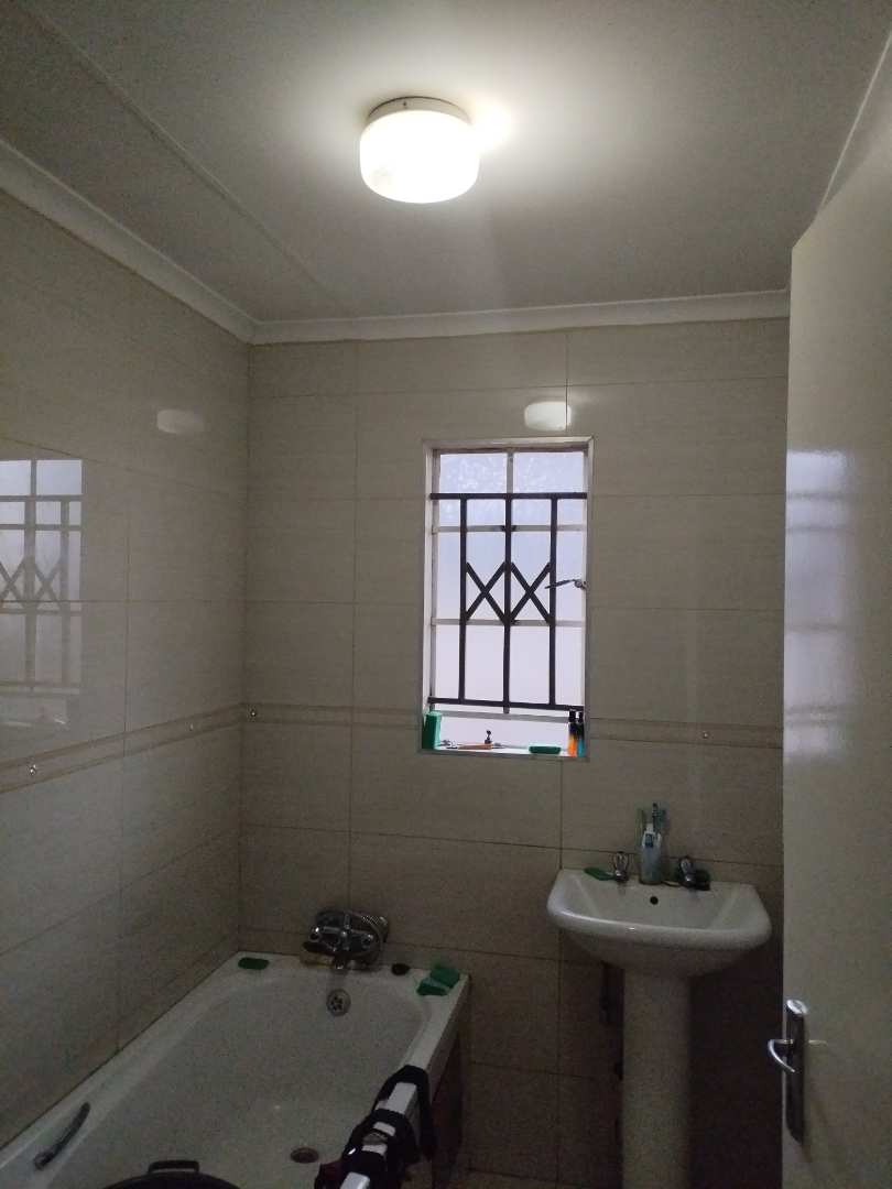 3 Bedroom Property for Sale in Crystal Park Gauteng