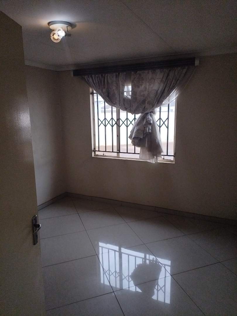3 Bedroom Property for Sale in Crystal Park Gauteng