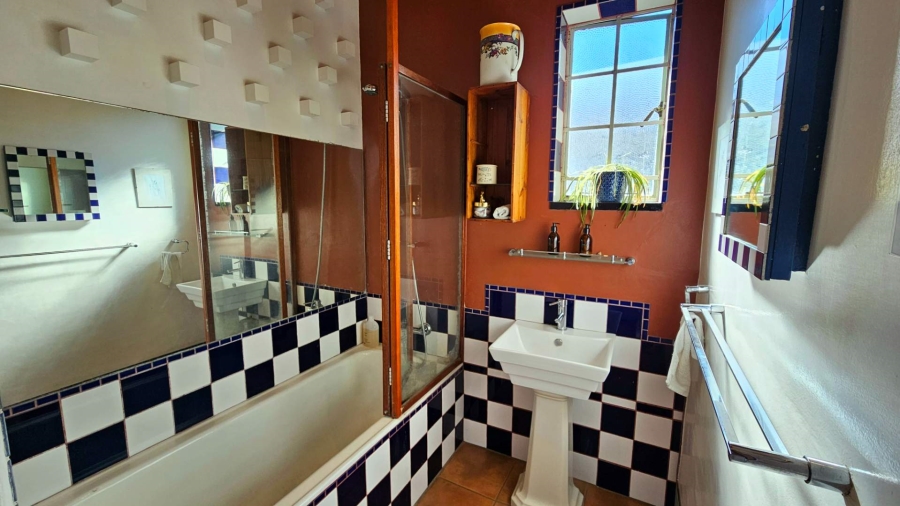 5 Bedroom Property for Sale in Highlands Gauteng