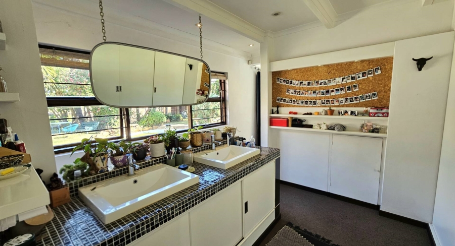 5 Bedroom Property for Sale in Highlands Gauteng