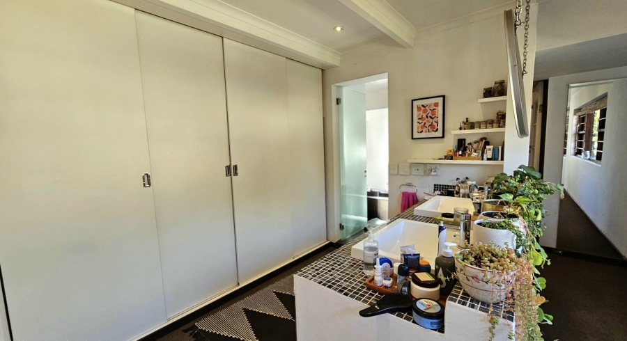 5 Bedroom Property for Sale in Highlands Gauteng