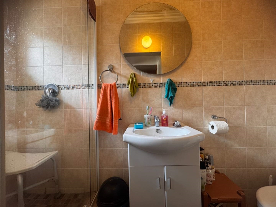 3 Bedroom Property for Sale in Verwoerdpark Gauteng