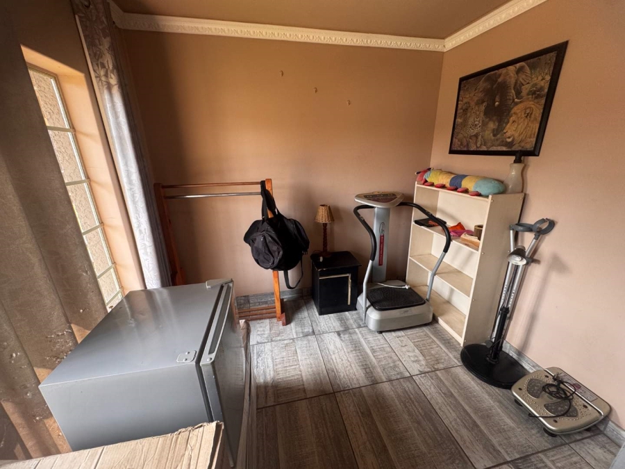 3 Bedroom Property for Sale in Verwoerdpark Gauteng