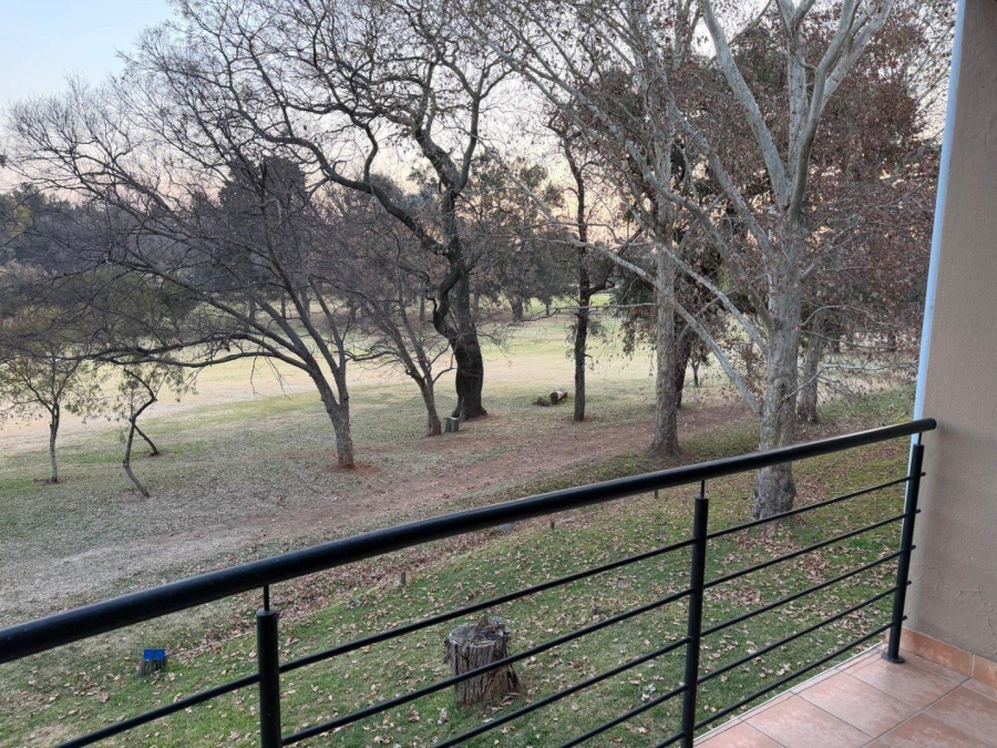 To Let 2 Bedroom Property for Rent in Zwartkop Golf Estate Gauteng