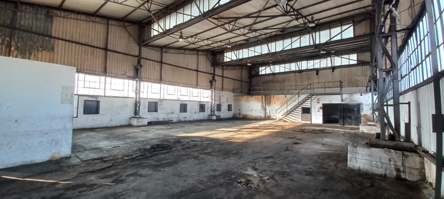 To Let Commercial Property for Rent in Anderbolt Gauteng