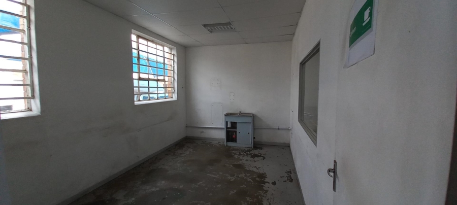 To Let Commercial Property for Rent in Dunswart Gauteng