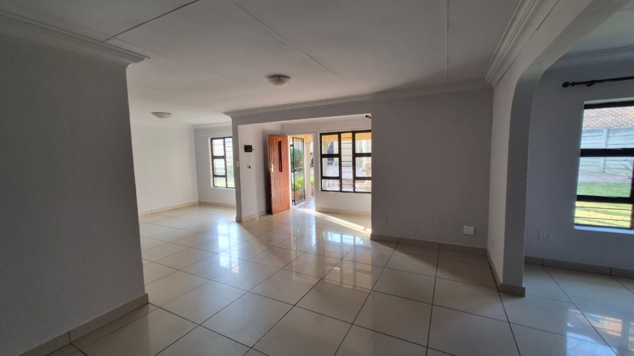 3 Bedroom Property for Sale in Terenure Gauteng