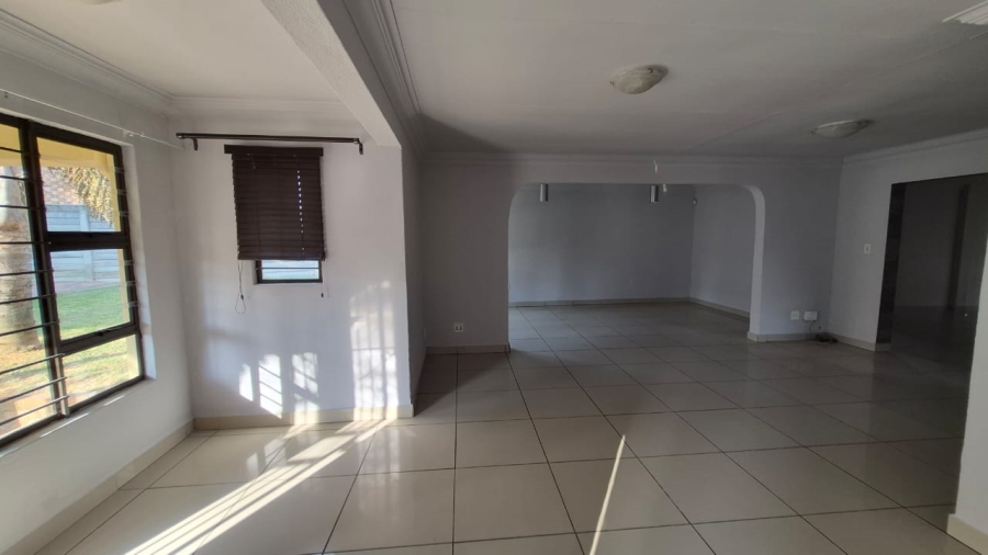 3 Bedroom Property for Sale in Terenure Gauteng
