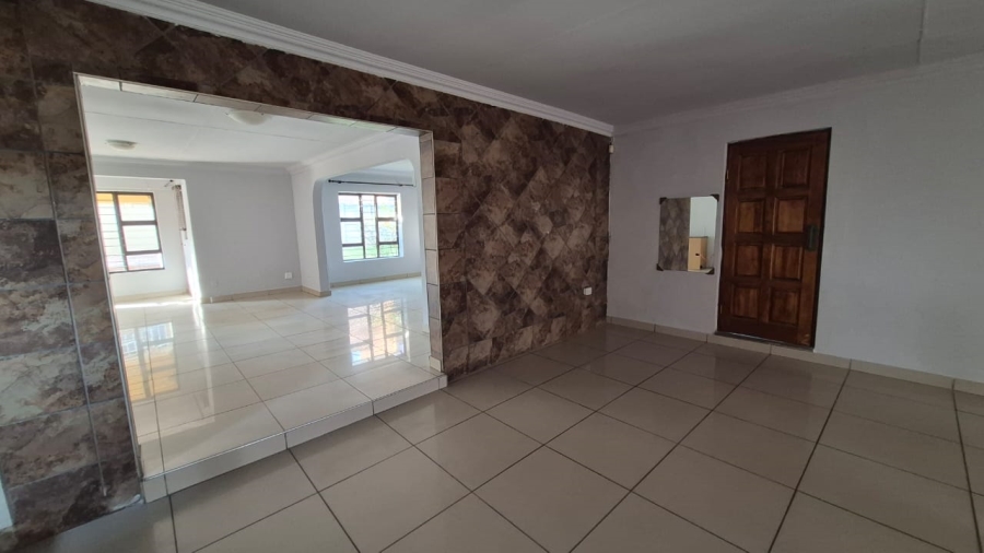 3 Bedroom Property for Sale in Terenure Gauteng