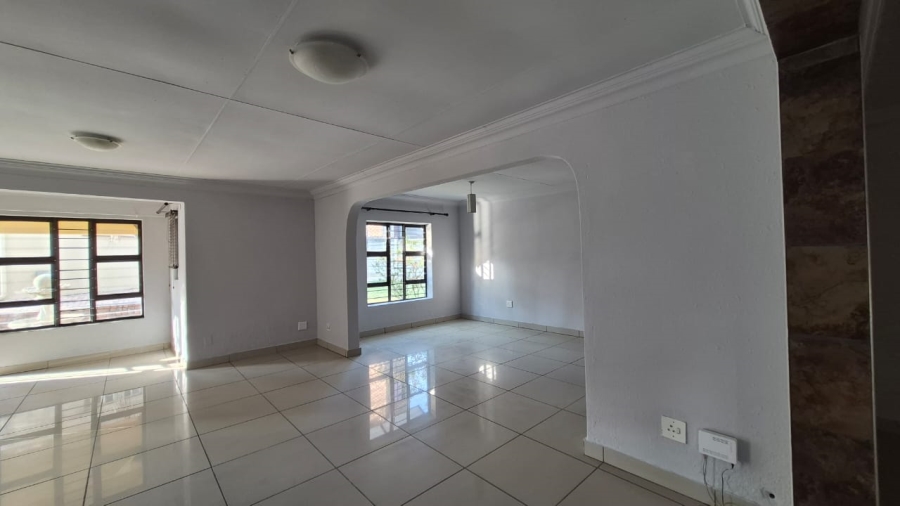 3 Bedroom Property for Sale in Terenure Gauteng