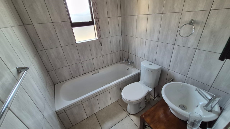 3 Bedroom Property for Sale in Terenure Gauteng