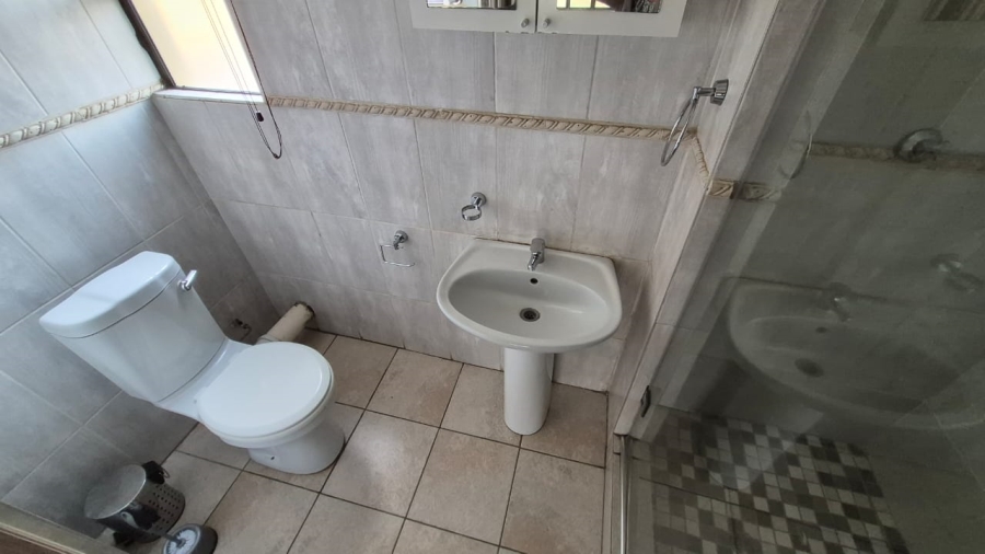 3 Bedroom Property for Sale in Terenure Gauteng