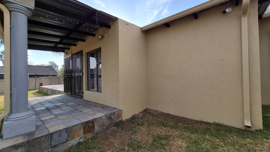 3 Bedroom Property for Sale in Terenure Gauteng