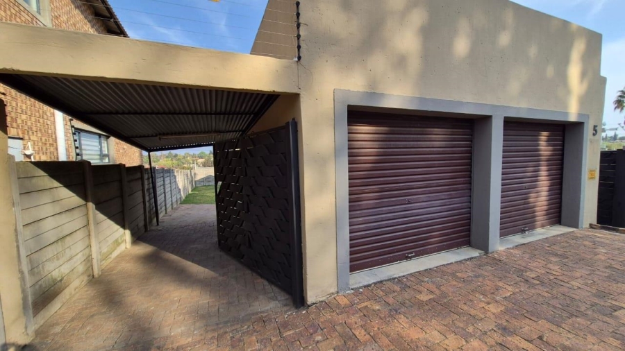 3 Bedroom Property for Sale in Terenure Gauteng