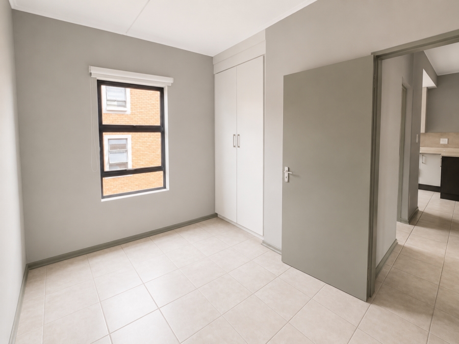 2 Bedroom Property for Sale in Witpoortjie Gauteng