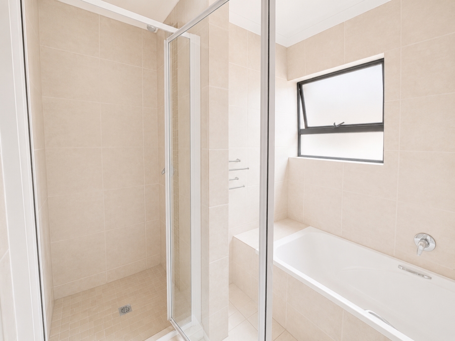 2 Bedroom Property for Sale in Witpoortjie Gauteng