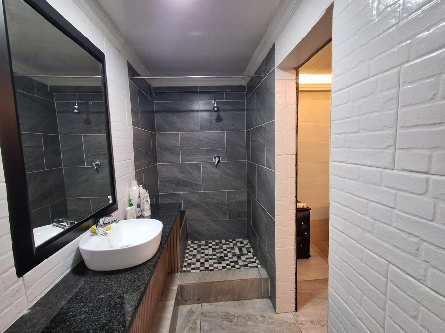 0 Bedroom Property for Sale in Three Rivers Gauteng