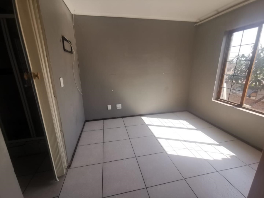 To Let 3 Bedroom Property for Rent in Albertsdal Gauteng