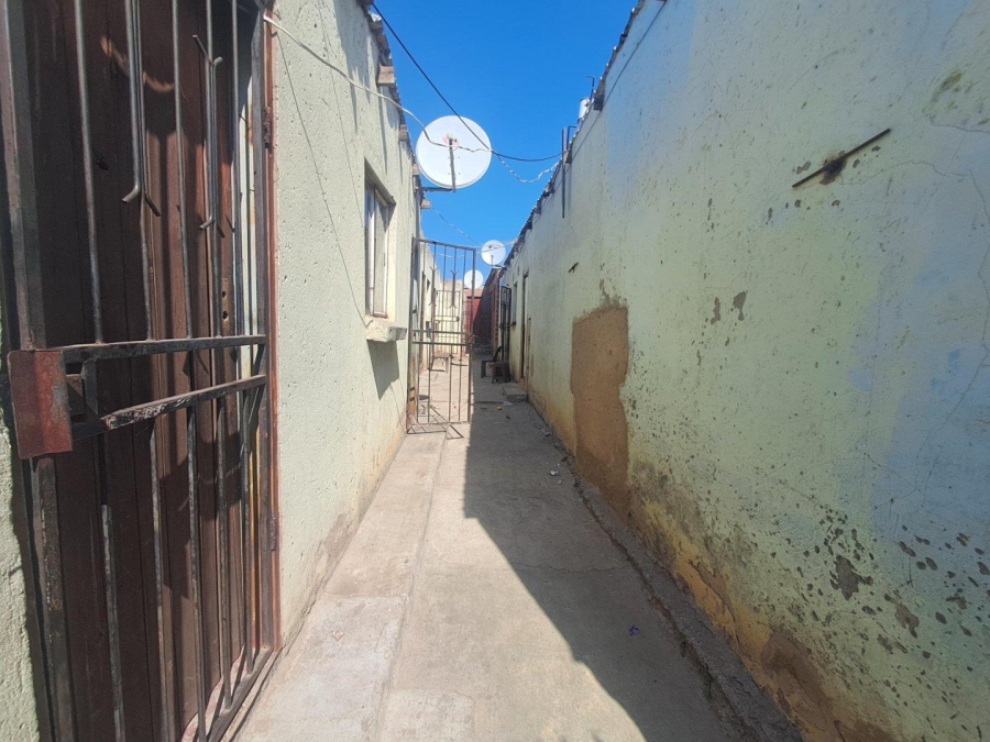 10 Bedroom Property for Sale in Ivory Park Gauteng