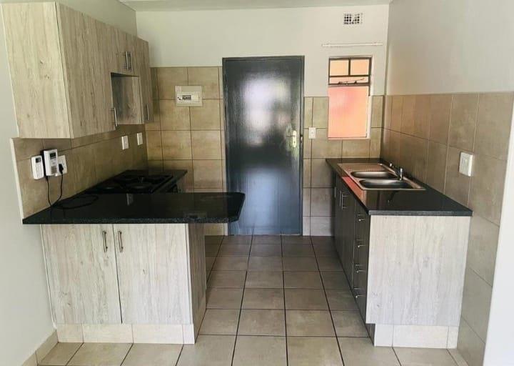 2 Bedroom Property for Sale in Montana Tuine Gauteng