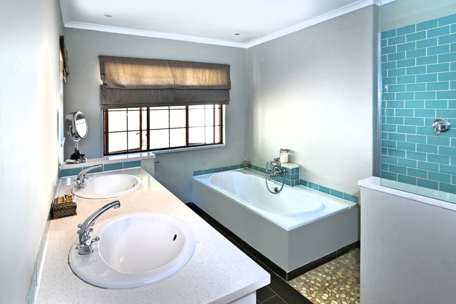 3 Bedroom Property for Sale in Fourways Gauteng