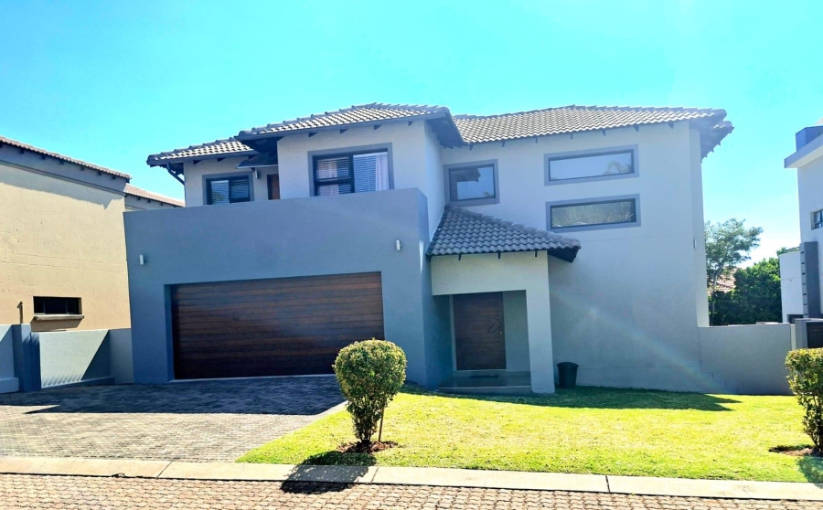 To Let 4 Bedroom Property for Rent in Pinehaven Gauteng