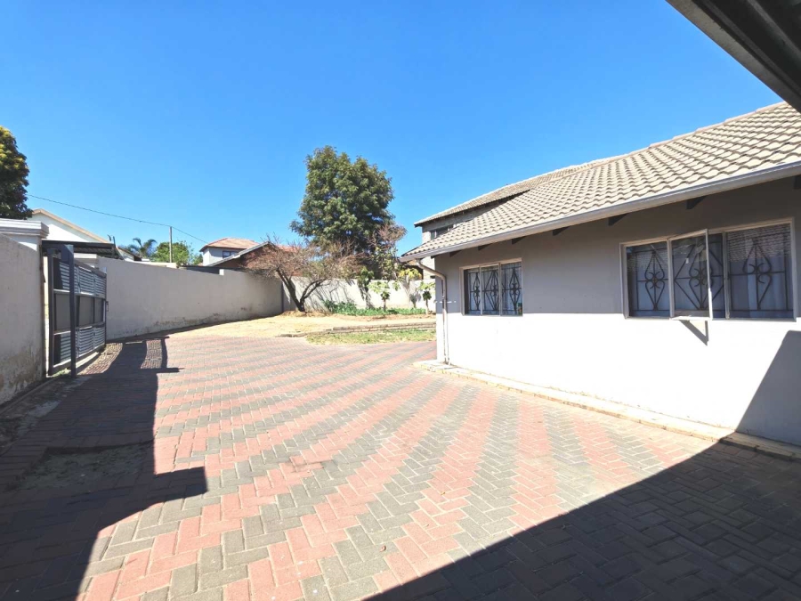 3 Bedroom Property for Sale in Cosmo City Gauteng