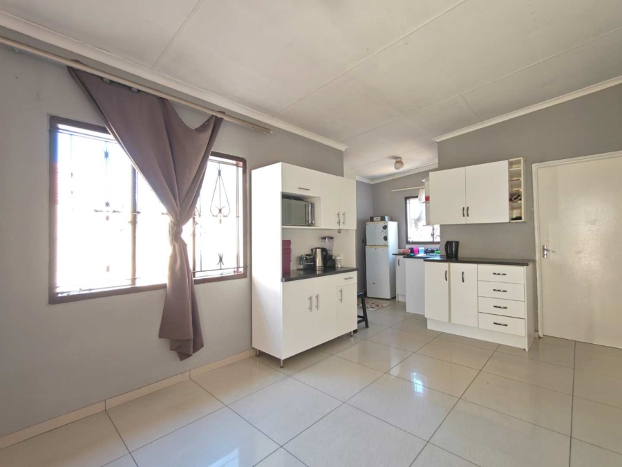 3 Bedroom Property for Sale in Cosmo City Gauteng