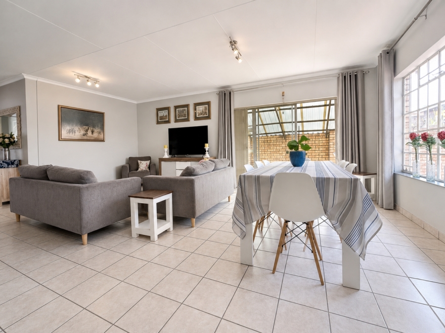 3 Bedroom Property for Sale in New Redruth Gauteng
