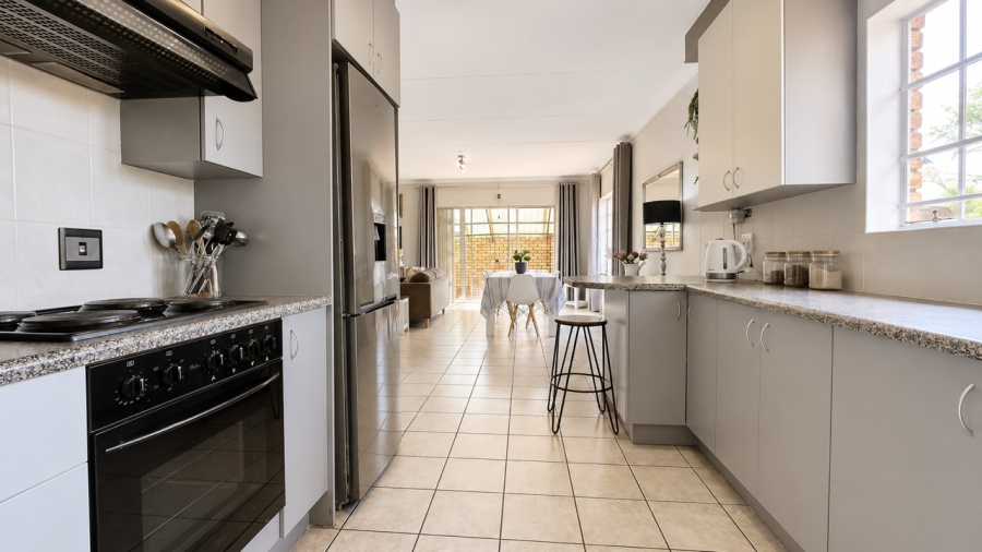 3 Bedroom Property for Sale in New Redruth Gauteng