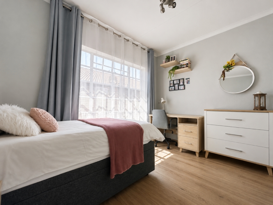 3 Bedroom Property for Sale in New Redruth Gauteng