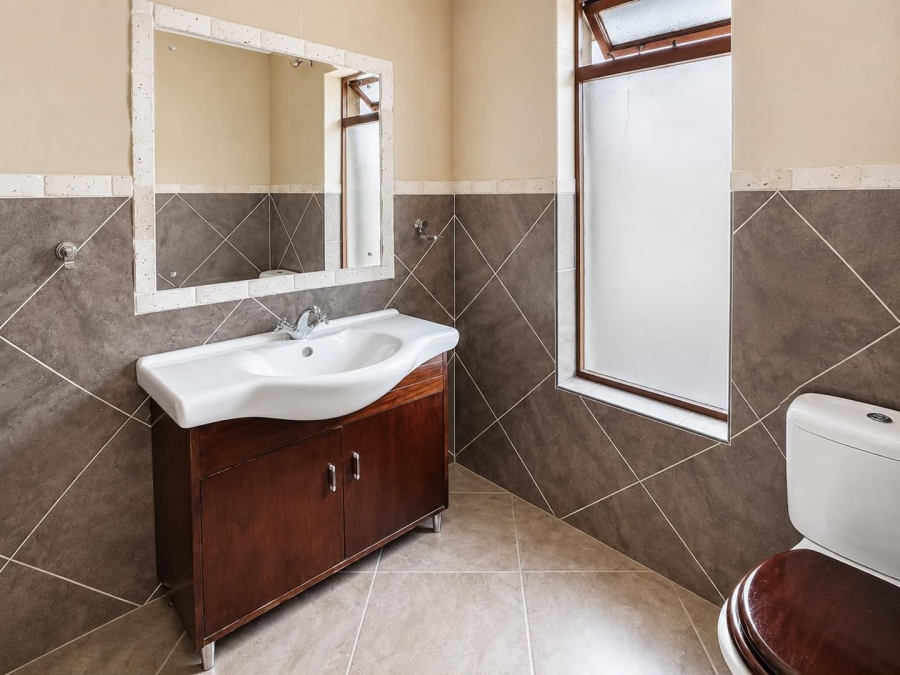 3 Bedroom Property for Sale in Heritage Hill Gauteng