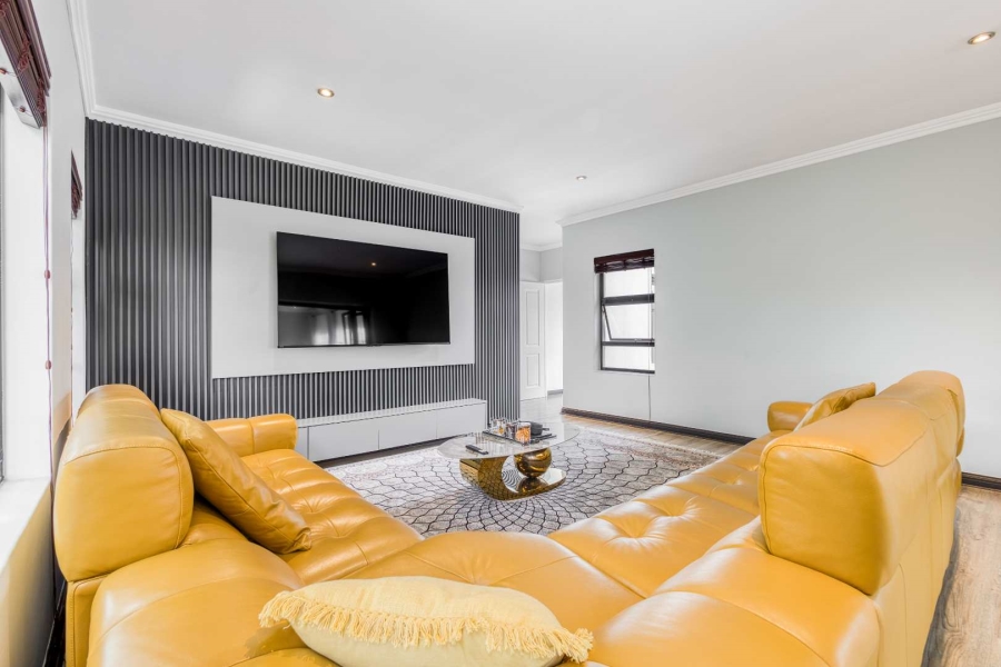 4 Bedroom Property for Sale in Dainfern Valley Gauteng