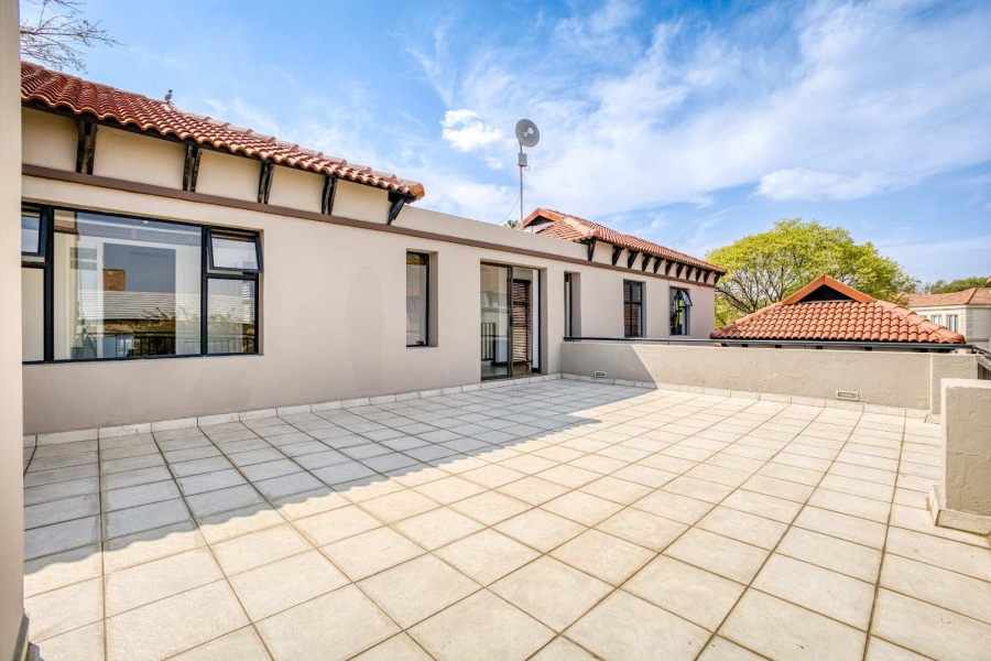 4 Bedroom Property for Sale in Dainfern Valley Gauteng