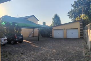 6 Bedroom Property for Sale in Bardene Gauteng