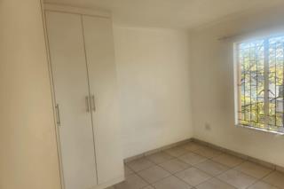 6 Bedroom Property for Sale in Bardene Gauteng