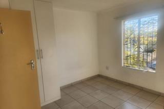 6 Bedroom Property for Sale in Bardene Gauteng
