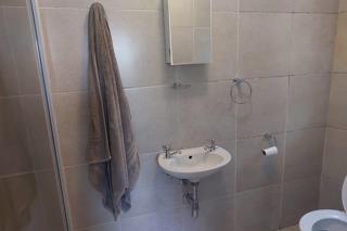 6 Bedroom Property for Sale in Bardene Gauteng