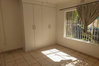 6 Bedroom Property for Sale in Bardene Gauteng