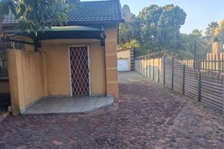 6 Bedroom Property for Sale in Bardene Gauteng
