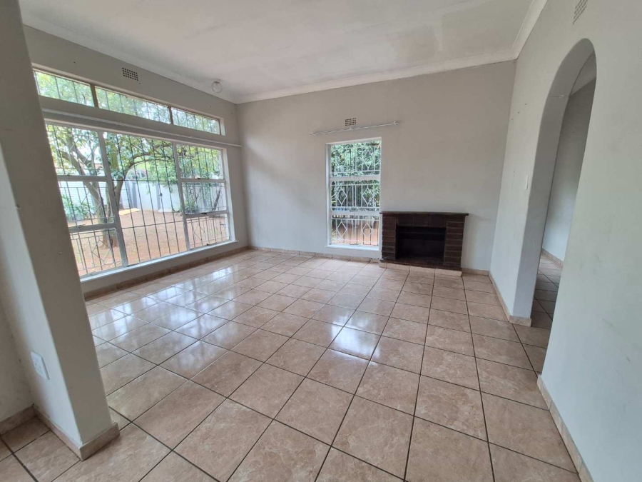 4 Bedroom Property for Sale in Birchleigh Gauteng