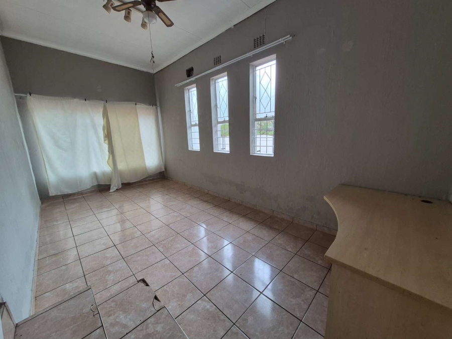 4 Bedroom Property for Sale in Birchleigh Gauteng