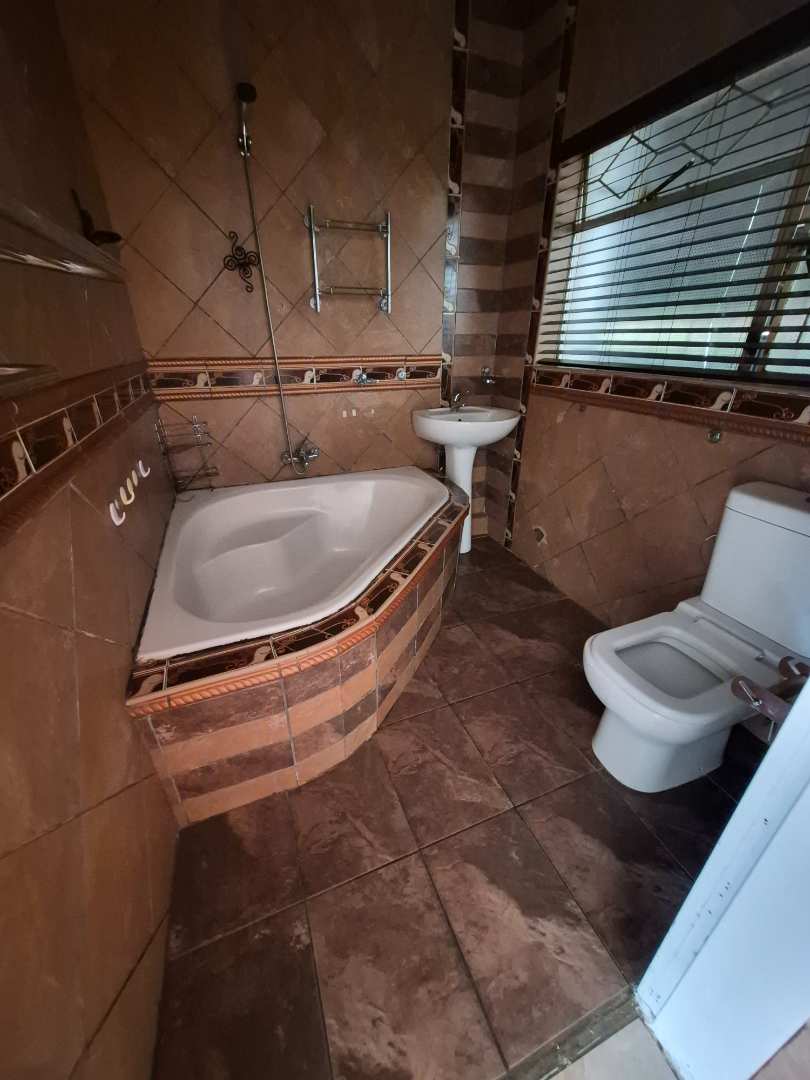 4 Bedroom Property for Sale in Birchleigh Gauteng