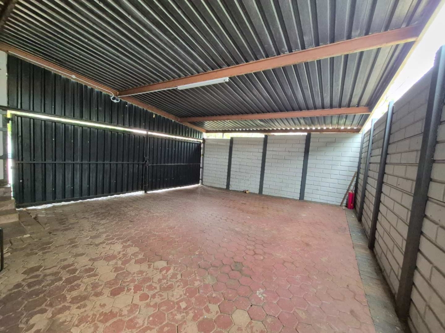4 Bedroom Property for Sale in Birchleigh Gauteng