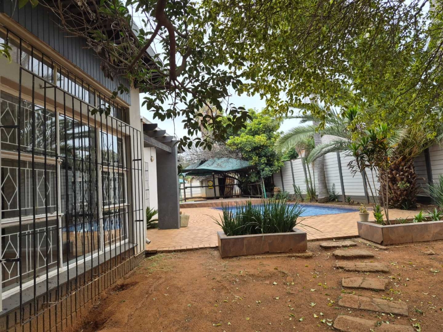 4 Bedroom Property for Sale in Birchleigh Gauteng
