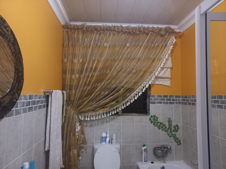 3 Bedroom Property for Sale in Meredale Gauteng