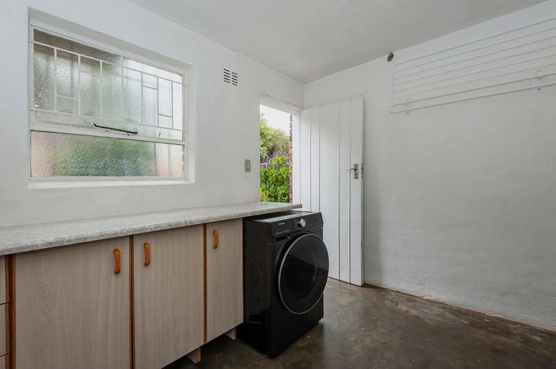 4 Bedroom Property for Sale in Oakdene Gauteng